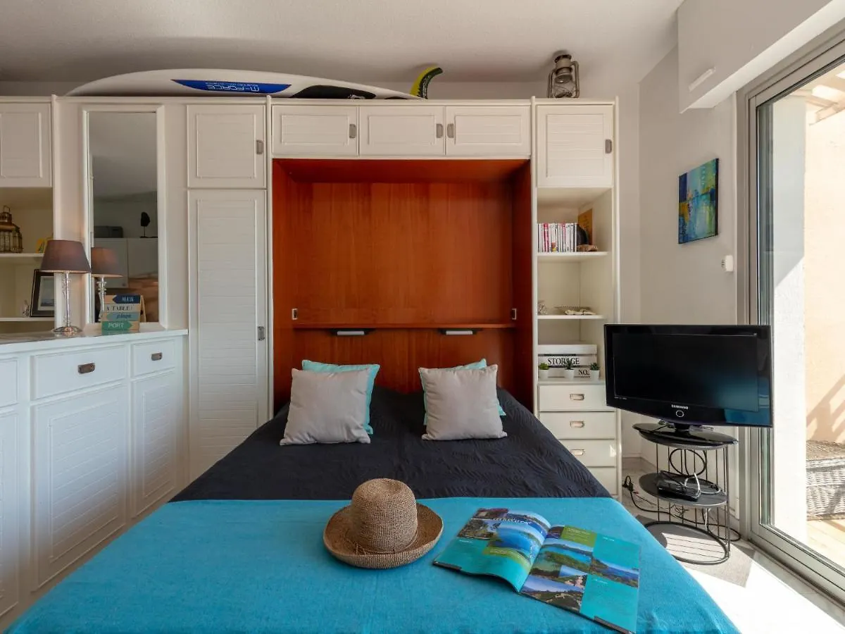 Studio Bona By Interhome Hyeres